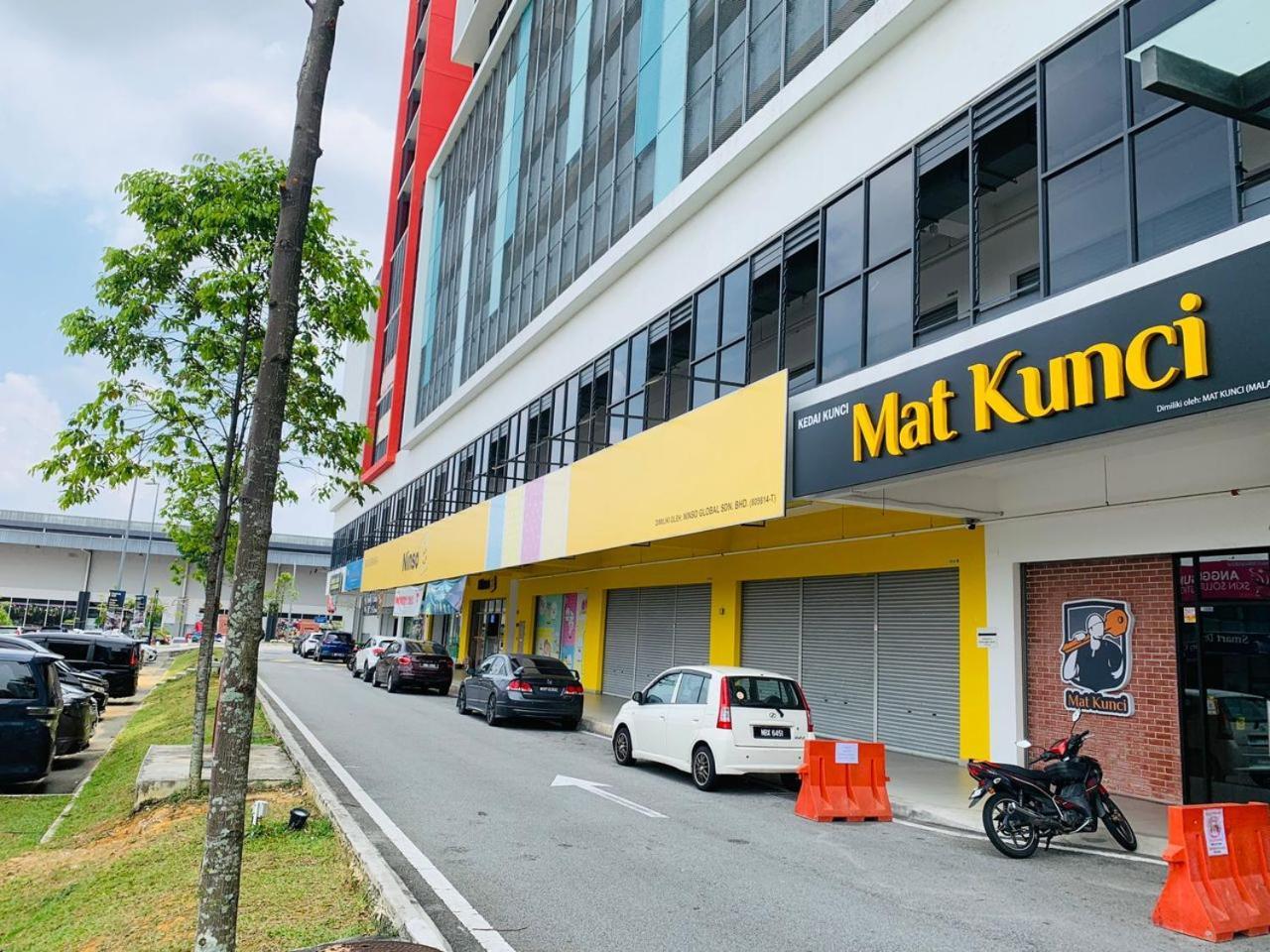Coresoho Suite By Bkastaycation Kotawarisan Sepang Klia Airport, Free Wifi Exterior photo