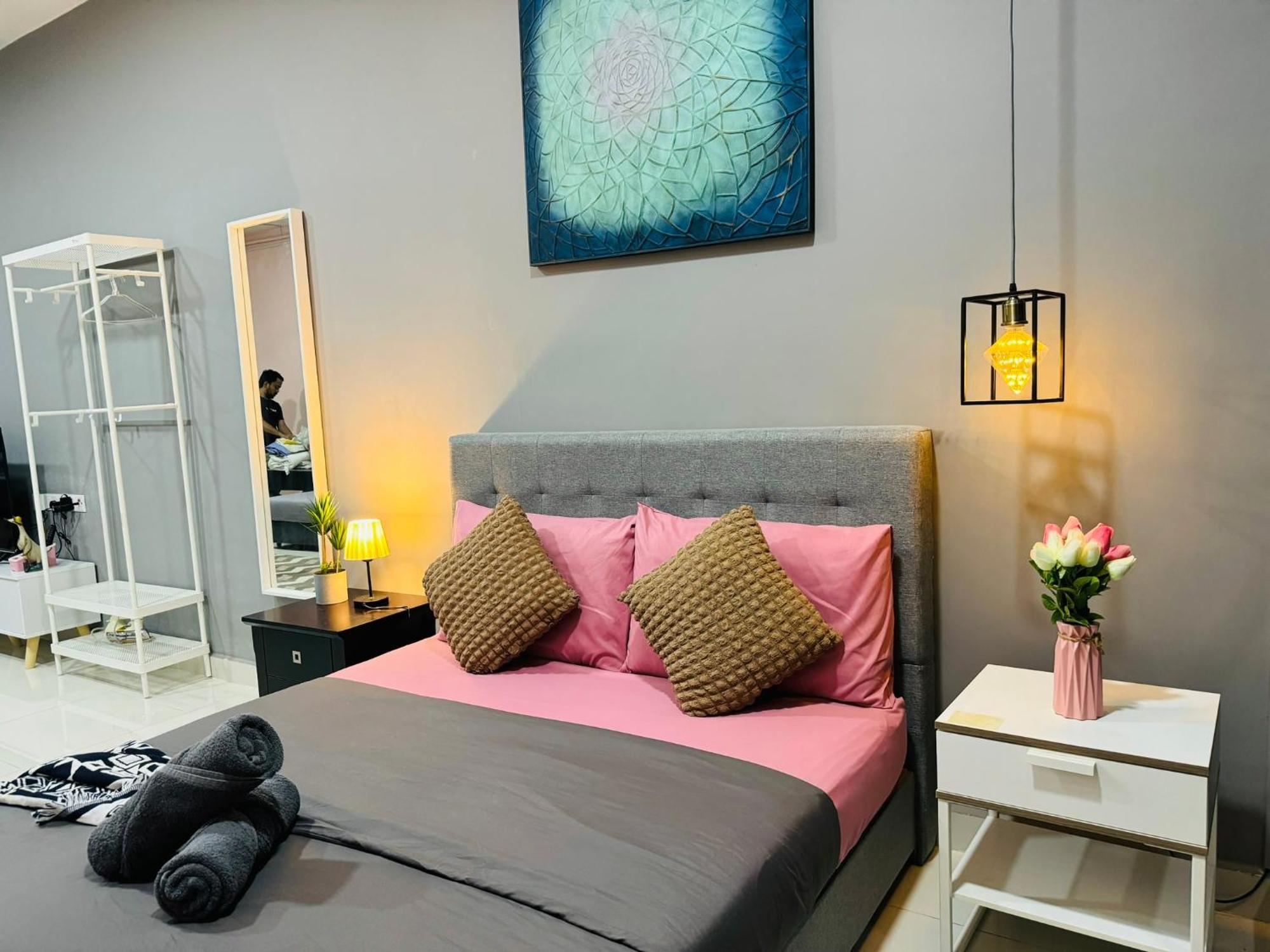Coresoho Suite By Bkastaycation Kotawarisan Sepang Klia Airport, Free Wifi Exterior photo